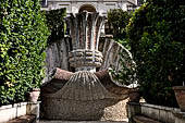 Tivoli - Villa d'Este. Fontana del bicchierone.